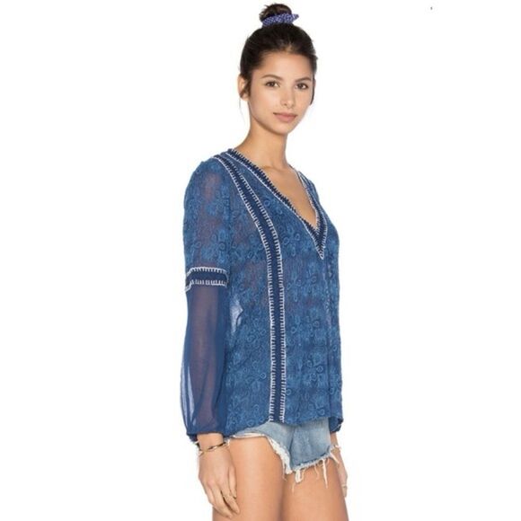 Alice + Olivia Sheer Embroidered Natalya Top in Indigo Size Small - Picture 2 of 9
